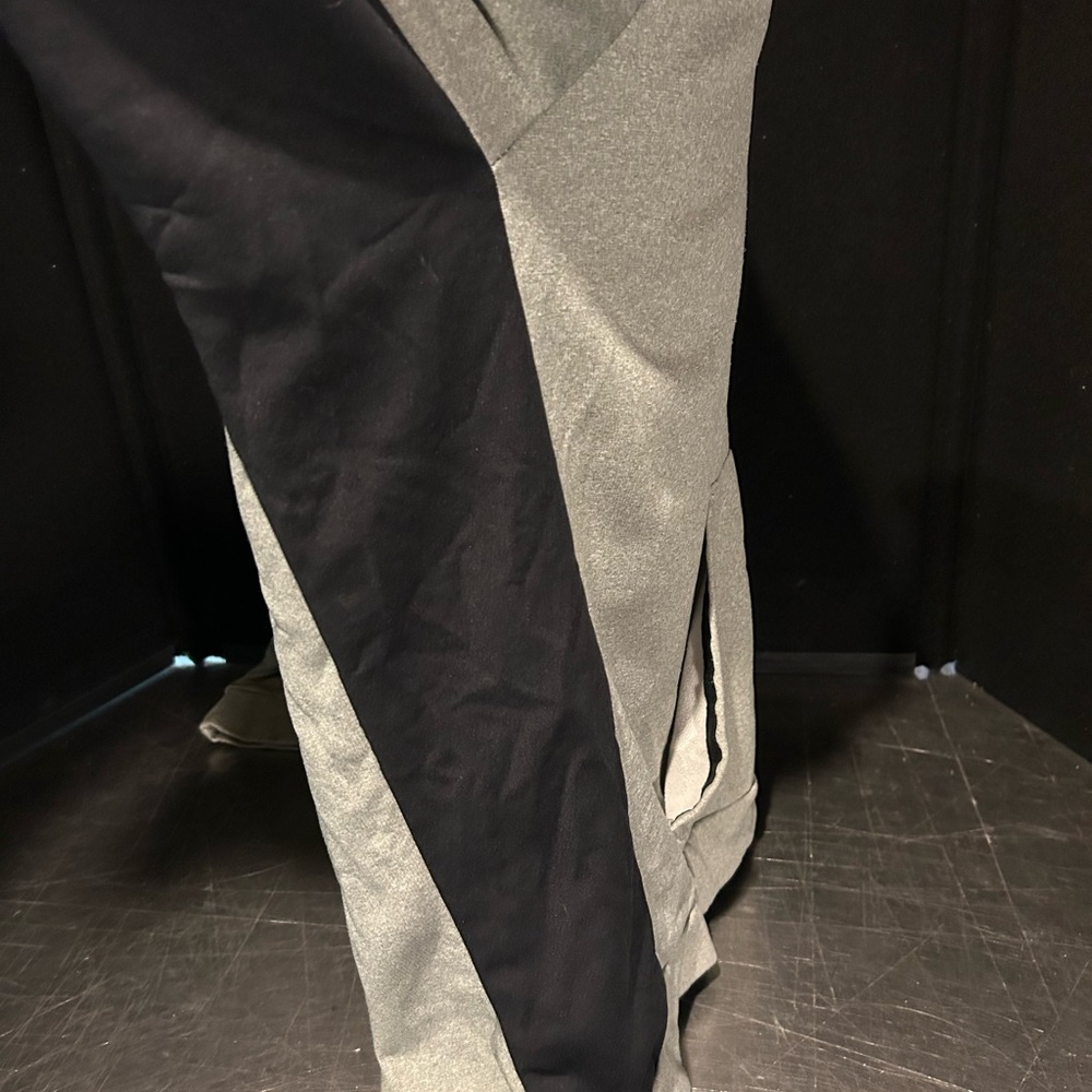 Nike Gray Hoodie with Black Accents - Picture 9 of 9